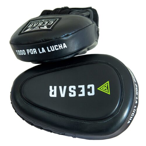 manopla de boxeo curva hecha en piel de cesar contact