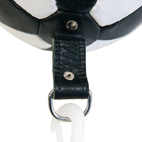 detalle como son los agarres de la pera loca punching ball pera oval cesar contact